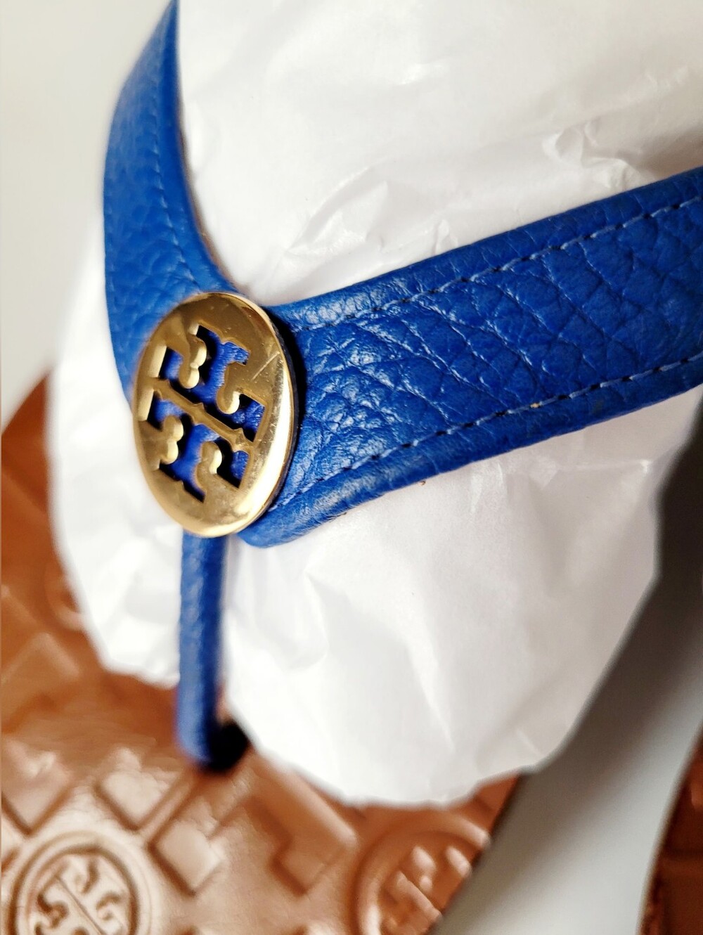 Tory Burch Thora Electric Blue Leather Thong Sandals with Logo Accent US 9 - Picture 7 of 16